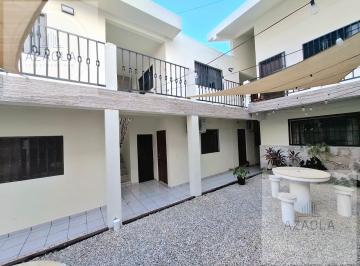 Villa · 450m² · 10 Recámaras · Edificio de Departamentos en Venta en Playa del Carmen Zona Centro.