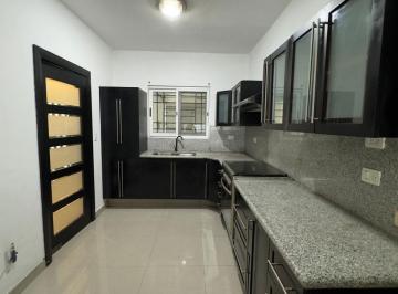 Casa de 3 habitaciones, Monterrey · Casa en Venta en Cumbres Elite Sector Villas