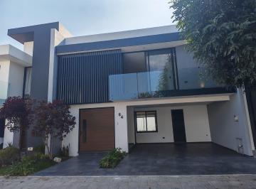 Casa · 195m² · 3 Recámaras · 3 Estacionamientos · ? Exclusiva Residencia en Venta, en Parque Foresta | Doble Altura, Roof Garden y 3 Suites de Lujo