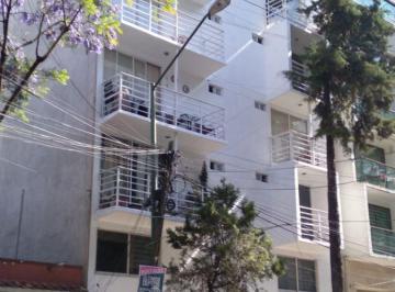 Departamento de 2 habitaciones, Benito Juárez · Portales Oriente, 1er. Piso, Interior, 2 Rec. Estacionamiento, a 2 Calles Calz. Tlalpan