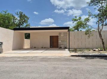 e33fb0da38aad76a0b08067b0cd2631c890dd3a29a4726e4d8f2025a0fe42e2e · Casa Nueva de Una Planta en Mérida, Residencial Yaxlum