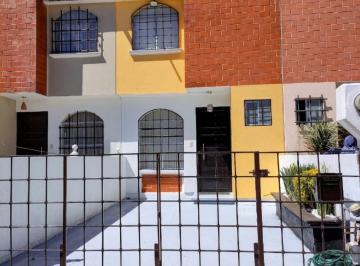 Casa de 2 habitaciones, Lerma · Casa con Potencial de Crecimiento, ubicada en Fracmto con Vigilanciatranquilidad