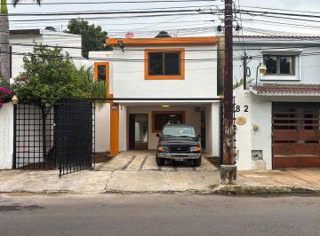 Casa · 200m² · 3 Recámaras · 3 Estacionamientos · Casa en Renta en Sm 43 Av del Bosque