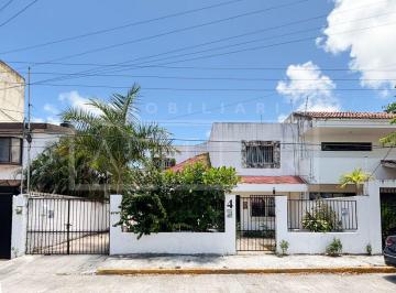 Casa de 4 habitaciones, Benito Juárez · Casa en Venta Terreno 300 m² - Zona Bonampak / Puerto Cancún
