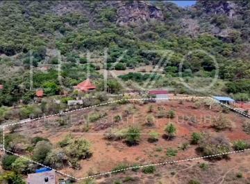 Terreno / Lote , Tepoztlán · Terreno de 11194 m² en Venta en Amatlán de Quetzalcoatl