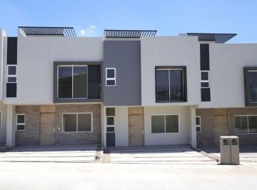 Casa de 3 habitaciones, Tlajomulco de Zúñiga · Entrega Inmediata! Coto con Alberca en Albazur, por Fracc. Pontevedra,. Casas en Coto en Venta