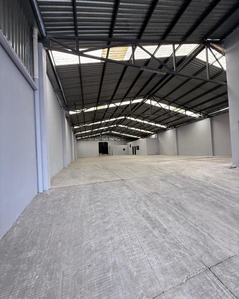 Warehouse on Libramiento Manuel Zavala