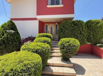 d247b23ca455e37cb5a57cd98fa1fc5fda0527b53f5c725f3c848e3fbbf950ef · Casa en Venta con Amplio Jardin en Mayorazgos del Bosque en Atizapan