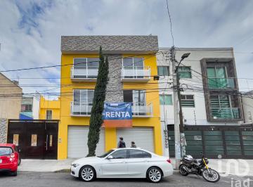Departamento · 65m² · 2 Recámaras · 1 Estacionamiento · Renta de Departamento a 5 Minutos de Aeropuerto