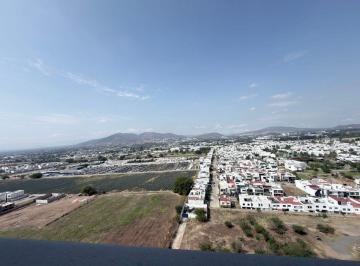 Departamento de 3 habitaciones, Tlajomulco de Zúñiga · Departamento de 186 m² con 3 Recámaras en Renta en Punto Sur
