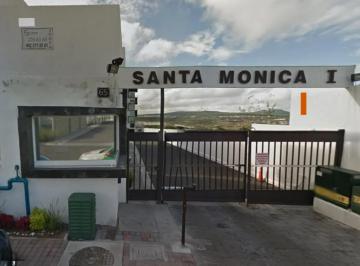 Casa de 3 habitaciones, El Marqués · Recuperación Bancaria en Santa Mónica I: Paga Menos Que El Valor Comercial