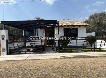 a11be92513c293ee3ff53572a8430da669b6537b0b25a0614f2a89ec19daae85 · Casa en Venta en Tequisquiapan Charlot en Residencial Haciendas