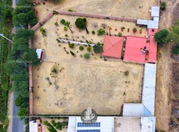 Casa · 4515m² · 16 Estacionamientos · Casa de Campo en Venta en Santa Ana del Conde