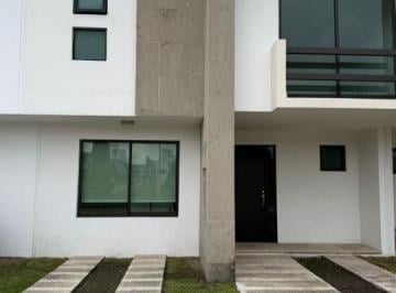 Casa en condominio de 3 habitaciones, San Mateo Atenco · Renta de Casa en Fracc. El Fortin San Mateo Atenco