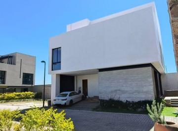 Casa de 4 habitaciones, Zapopan · Casa de Lujo en Venta | Coto Sequoia Hábitat | Av Ramón Corona, Zapopan