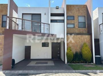 2071d3fc904614d5d877b33b9d0a68adc344f9a6aced752f78ab5324b498db61 · Casa en Venta San Mateo Atenco