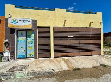 1 · Casa en Venta con Local Comercial en Los Héroes, Mérida