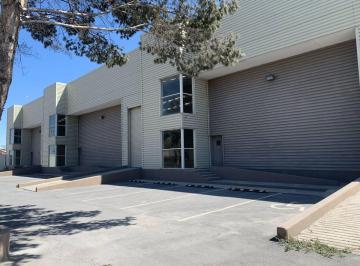 Bodega comercial , Saltillo · Bodega Comercial de 2300 m² en Renta en Saltillo