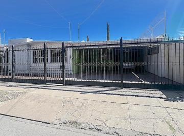 Casa · 260m² · 3 Recámaras · 3 Estacionamientos · oportunidad¡Venta en San Felipe | Inversión, Oficinas o Casa Habitación