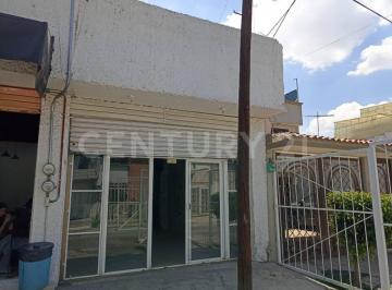 Local comercial · 42m² · Local Comercial en Renta en Los Pirules, Tlalnepantla, México.