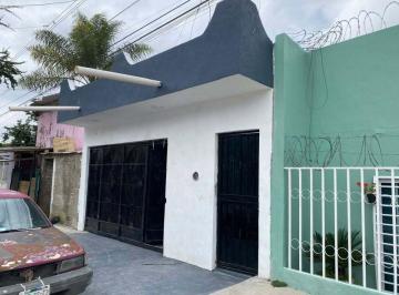 Casa de 3 habitaciones, Zapopan · Casa en Venta en Arenales Tapatíos, Zapopan