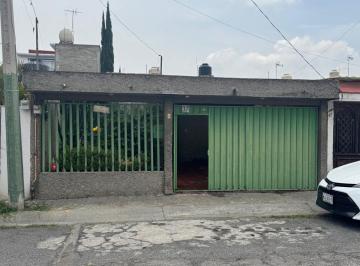 Casa de 3 habitaciones, Cuautitlán Izcalli · Cumbría Cómoda Casa 3 Recs, 1 Auto, cisterna
