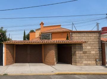 Casa de 5 habitaciones, Metepec · Casa en Venta Metepec Estado de Mexico