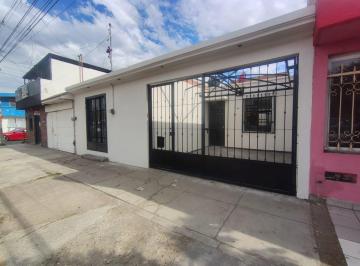 Casa de 4 habitaciones, Durango · Casa en Venta Sobre Bulevar Durango, Ideal Para Negocio