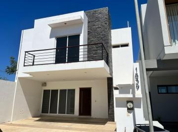 N/A · Casa en Venta en Fraccionamineto Altabrisa