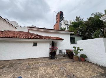 Casa en condominio de 4 habitaciones, Guadalajara · Casa en Renta en Country Club