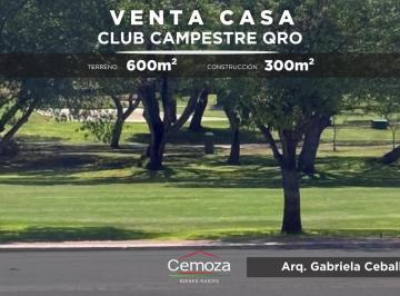 Casa · 300m² · 3 Recámaras · 5 Estacionamientos · Casa en Venta Club Campestre Querétaro