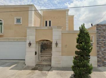 Casa de 6 habitaciones, Monterrey · Casa en Venta en Colonia Contry, Monterrey, Nuevo Leon