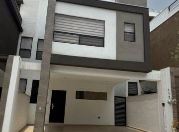 Casa de 3 habitaciones, García · Casa en Renta Porto Cumbres
