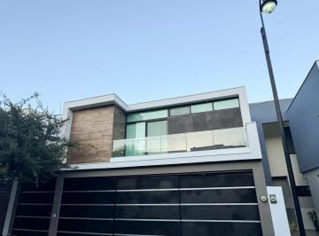 Casa de 3 habitaciones, Monterrey · Casa en Renta Encinos del Vergel (Sur de Monterrey)