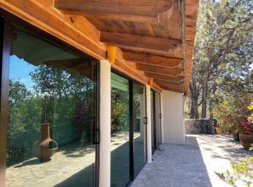 Casa en condominio · 300m² · 2 Recámaras · 2 Estacionamientos · Casa en Renta Pinar de La Venta Entorno Natural