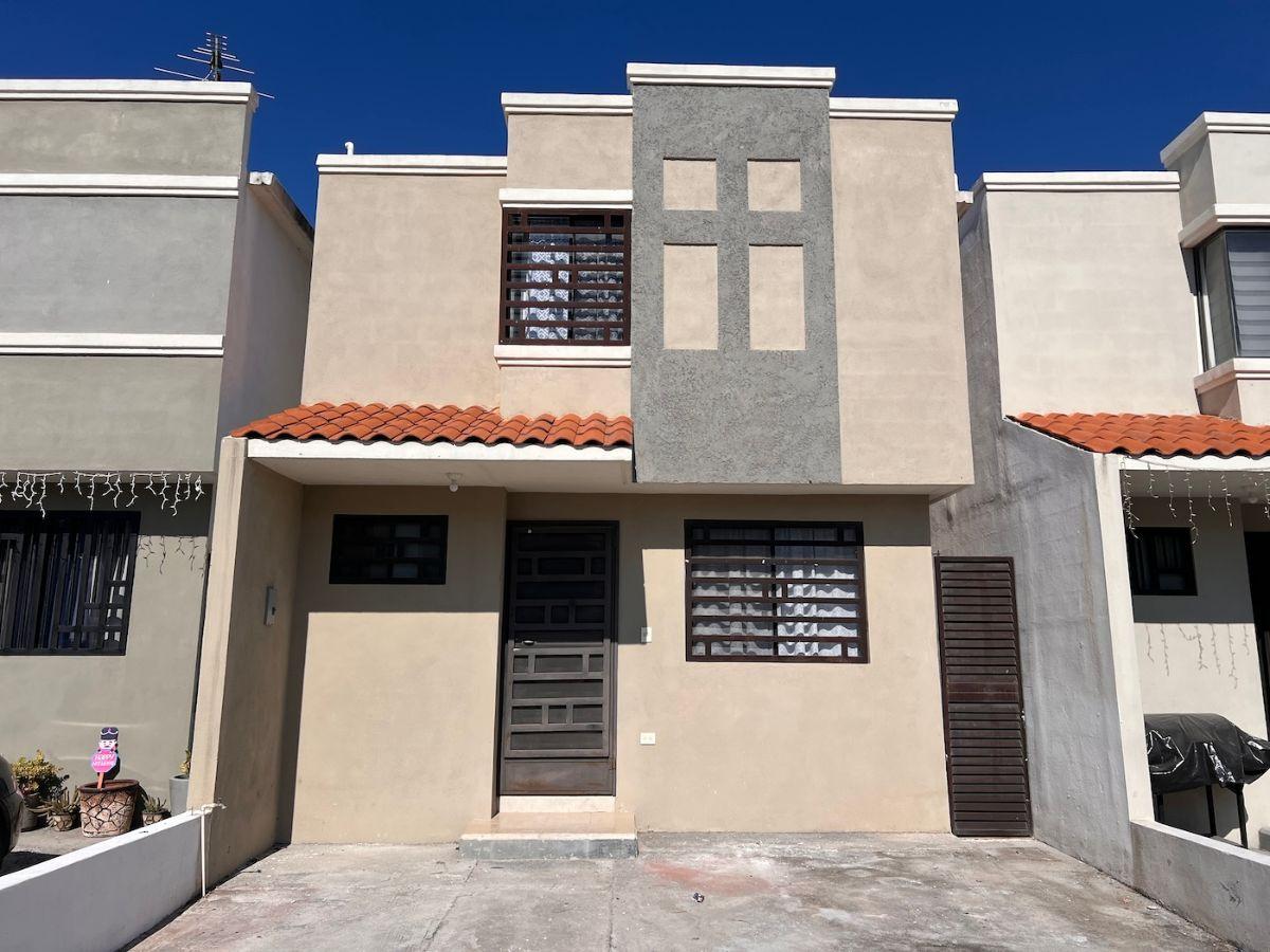 House for Rent in Misión de Olivos, Apodaca, N.L., in a Private Sector