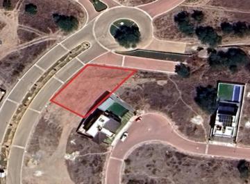 Terreno / Lote · 732m² · Terreno en Venta Vista Cañada - (4)