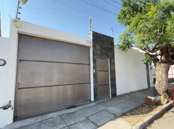 Casa uso de suelo de 3 habitaciones, León · Casa Comercial de un Piso en Renta Panoramaleon, Gto. Zona Norte