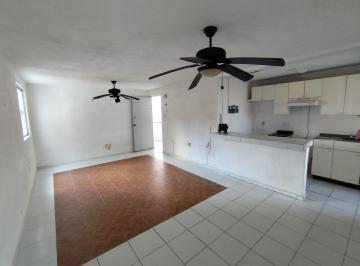 Casa · 79m² · 3 Recámaras · 2 Estacionamientos · Venta de Departamento en Cancun, Residencial California, Av, Kohunlich