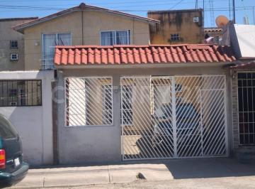 Casa · 53m² · 2 Recámaras · 1 Estacionamiento · Casa en Venta Paseos de San Juan Zumpango Estado de Mexico