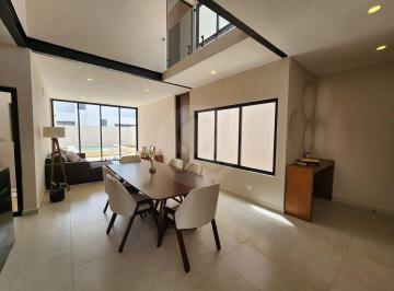 Casa · 183m² · 3 Recámaras · 2 Estacionamientos · Casa en Venta en San Pedro Cholul