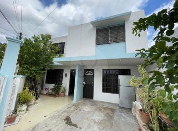 Casa · 171m² · 4 Recámaras · 1 Estacionamiento · Casa en Venta en Nueva Alemán