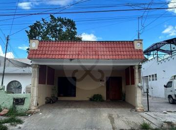 Casa · 201m² · 3 Recámaras · 2 Estacionamientos · Casa en Venta en Jesús Carranza