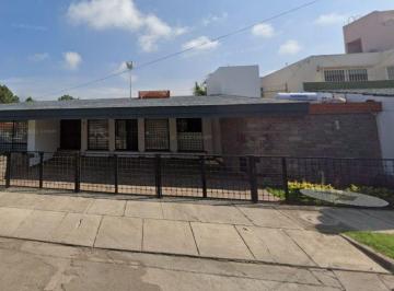 Casa en Venta de 4 habitaciones · Venta de Casa en Calle Agustin Melgar Colonia Mansiones del Real Municipio Zapotlan El Grande