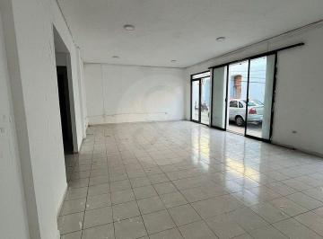 Local comercial · 143m² · 20 Estacionamientos · Local en Renta en Merida Centro