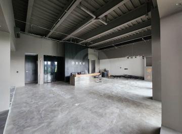 Local comercial · 141m² · 2 Estacionamientos · Local en Renta en San Ramon Norte