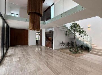 Casa · 597m² · 4 Recámaras · 4 Estacionamientos · El Origen: Casa en Venta en Xcanatún