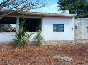 Casa · 106m² · 2 Recámaras · 2 Estacionamientos · Casa en Venta en Fraccionamiento Reparto Granjas