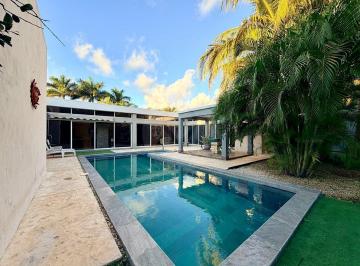 Casa · 294m² · 3 Recámaras · 2 Estacionamientos · Casa en Venta en La Rejoyada Residencial