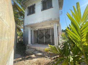 Casa · 153m² · 3 Recámaras · 3 Estacionamientos · Casa en Venta en Pueblo Chicxulub Puerto